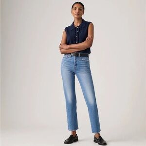 Levi’s Wedgie Straight Ankle Jeans